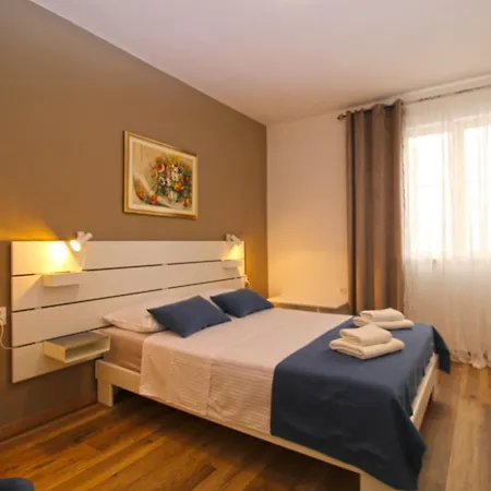 Apartmán Nada 2450 *